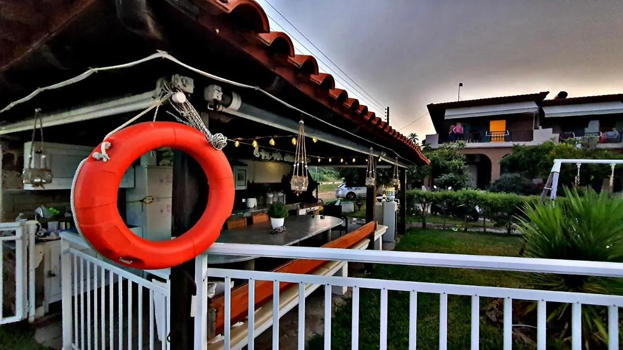 House Michalis Lejlighedshotel Sarti