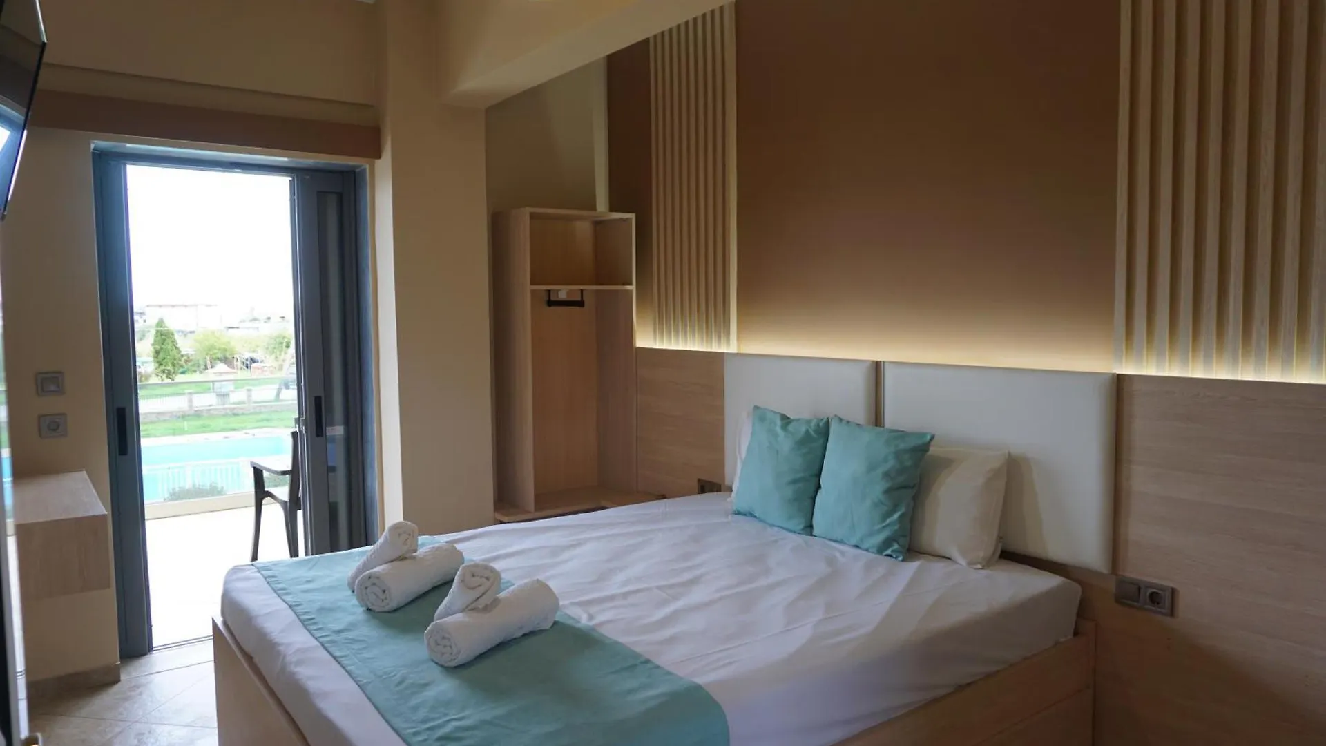 House Michalis Lejlighedshotel Sarti
